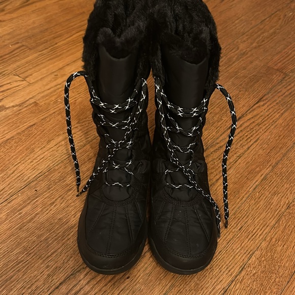 Sorel women’s size 10 Whitney boot, very lightly used - Picture 3 of 4